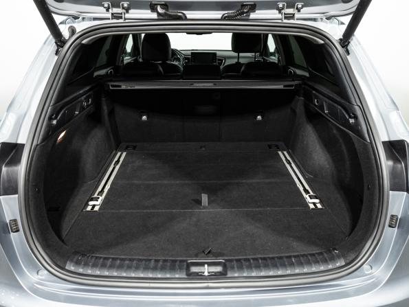 Kia Ceed III с пробегом 2020 года, цена 1 684 777 рублей, 121134 км, универсал, Автокод Объявления