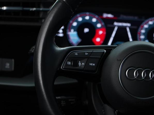 Audi A3 IV (8Y) с пробегом 2021 года, цена 2 799 632 рубля, 55232 км, седан, Автокод Объявления