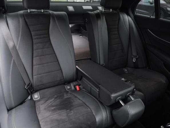 Mercedes-Benz E-Класс V (W213 S213 C238) Рестайлинг с пробегом 2021 года, цена 4 149 000 рублей, 61244 км, седан, Автокод Объявления