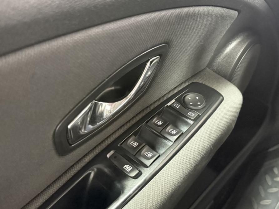 Renault Fluence I Рестайлинг Тверь  - изображение 15