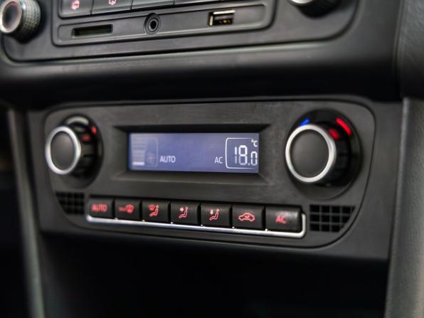 Volkswagen Polo V с пробегом 2013 года, цена 798 000 рублей, 135903 км, седан, Автокод Объявления