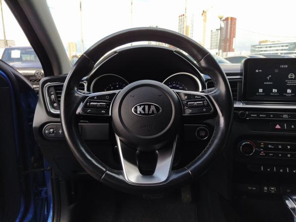Kia Ceed III с пробегом 2019 года, цена 1 600 000 рублей, 157699 км, хэтчбек, Автокод Объявления