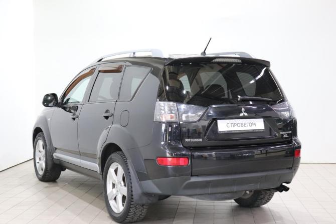 Mitsubishi Outlander II с пробегом 2008 года, цена 1 100 000 рублей, 252990 км, внедорожник, Автокод Объявления