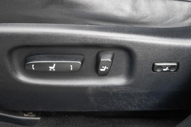 Lexus RX III с пробегом 2011 года, цена 2 149 000 рублей, 330000 км, внедорожник, Автокод Объявления