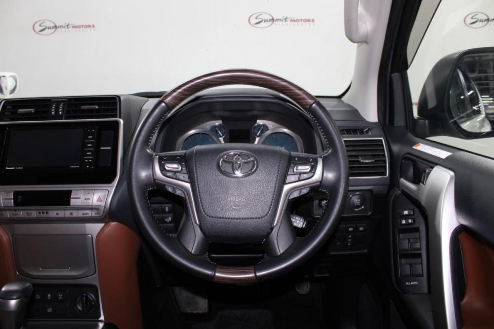 Toyota Land Cruiser Prado 150 Series Рестайлинг 3 Владивосток  - изображение 23