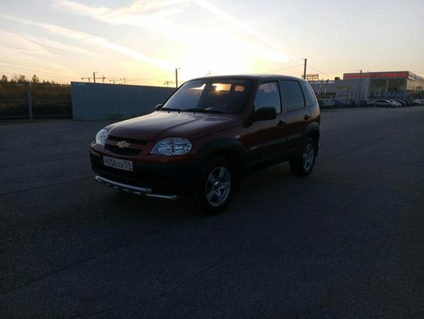 Chevrolet Niva I Рестайлинг с пробегом 2012 года, цена 550 000 рублей, 75000 км, внедорожник, Автокод Объявления