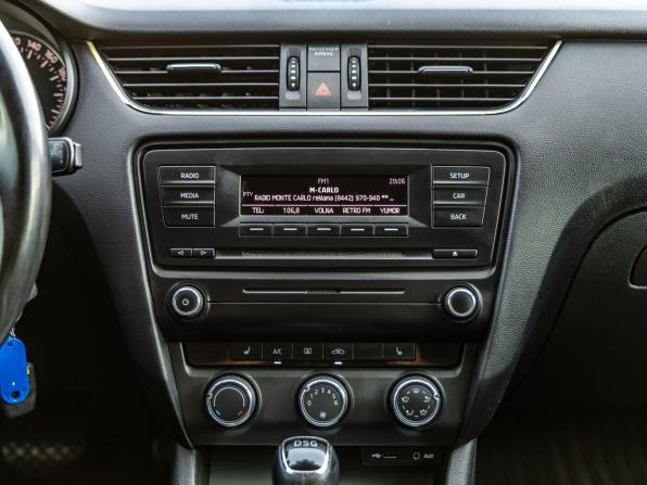 Skoda Octavia III (A7) с пробегом 2014 года, цена 948 000 рублей, 239725 км, лифтбек, Автокод Объявления