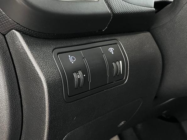 Hyundai Solaris I с пробегом 2011 года, цена 665 000 рублей, 170286 км, седан, Автокод Объявления