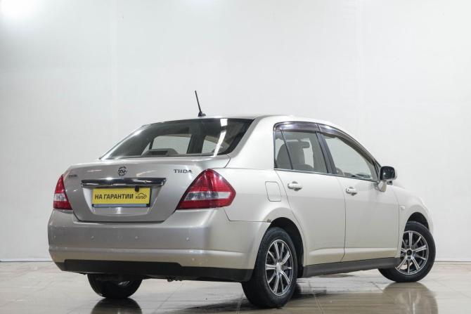 Nissan Tiida I с пробегом 2005 года, цена 439 000 рублей, 267000 км, седан, Автокод Объявления