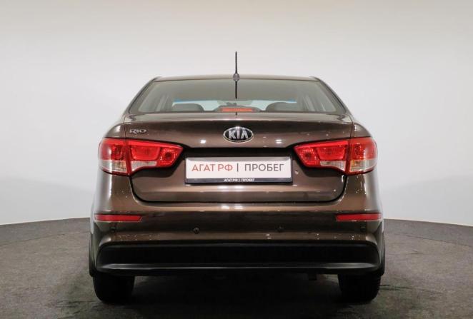 Kia Rio III Рестайлинг с пробегом 2015 года, цена 900 000 рублей, 189745 км, седан, Автокод Объявления