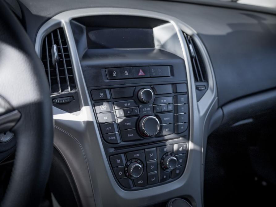 Opel Astra J Казань  - изображение 11
