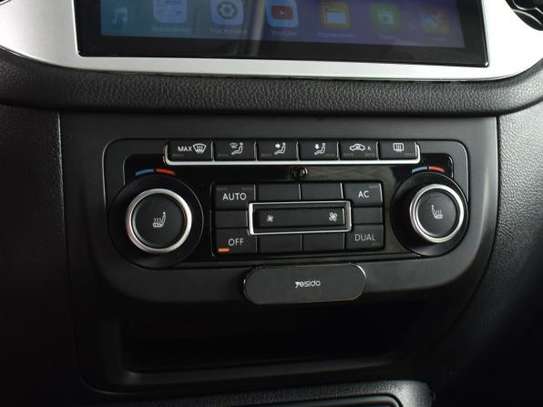 Volkswagen Tiguan I Рестайлинг с пробегом 2012 года, цена 1 099 999 рублей, 279412 км, внедорожник, Автокод Объявления