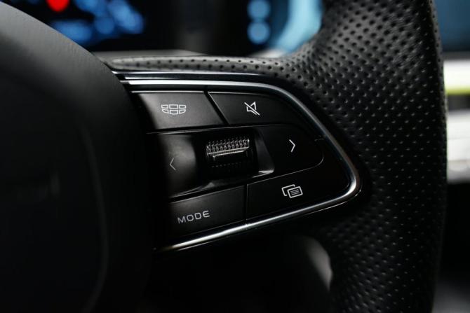 Geely Coolray I Рестайлинг с пробегом 2023 года, цена 2 245 000 рублей, 35620 км, внедорожник, Автокод Объявления