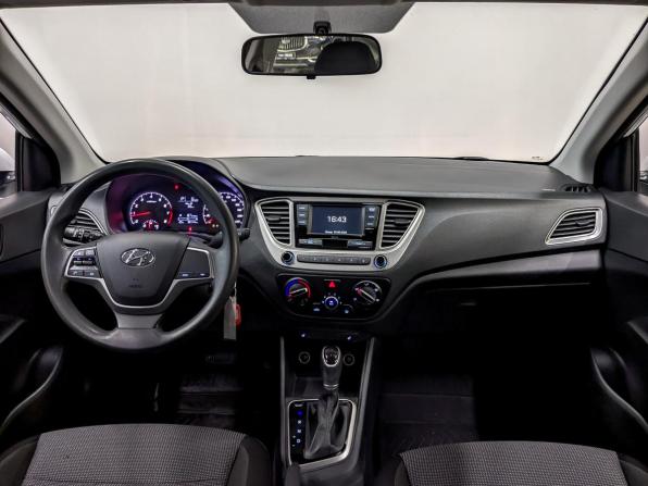 Hyundai Solaris II Рестайлинг с пробегом 2022 года, цена 1 595 000 рублей, 90141 км, седан, Автокод Объявления