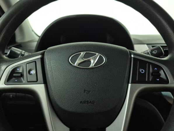 Hyundai Solaris I Рестайлинг с пробегом 2015 года, цена 800 000 рублей, 162097 км, седан, Автокод Объявления