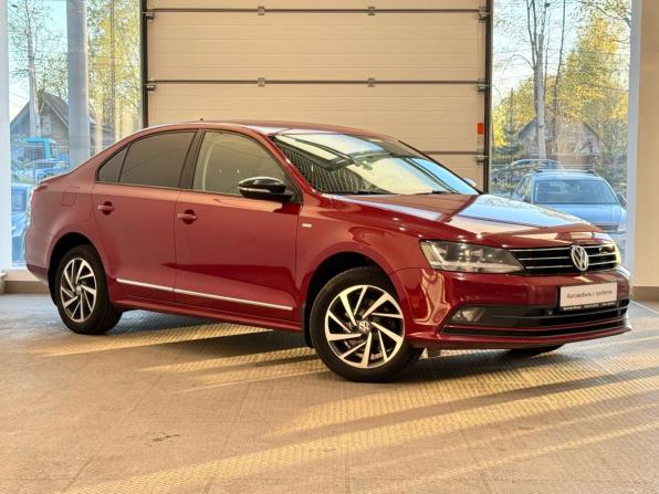 Volkswagen Jetta VI Рестайлинг с пробегом 2017 года, цена 1 240 000 рублей, 166500 км, седан, Автокод Объявления