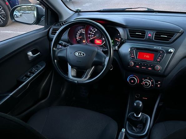 Kia Rio III с пробегом 2012 года, цена 690 000 рублей, 222845 км, седан, Автокод Объявления
