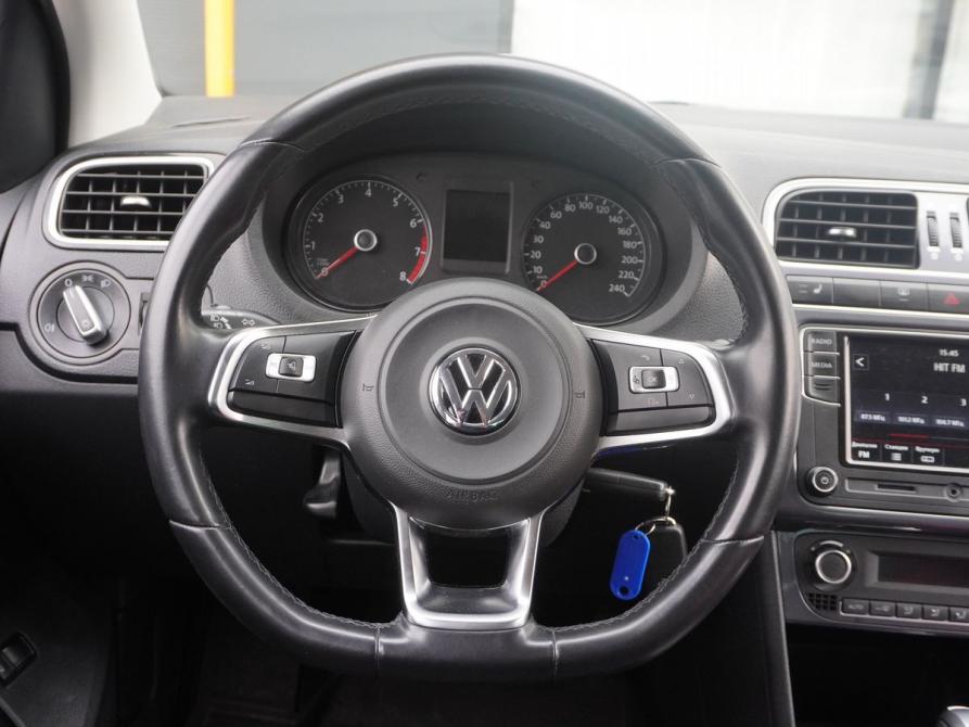 Volkswagen Polo V Рестайлинг Москва  - изображение 14