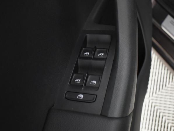 Skoda Octavia III (A7) с пробегом 2016 года, цена 895 000 рублей, 267579 км, лифтбек, Автокод Объявления