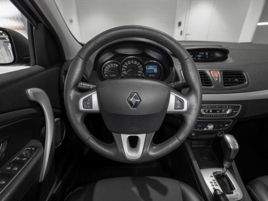 Renault Megane III Москва  - изображение 10