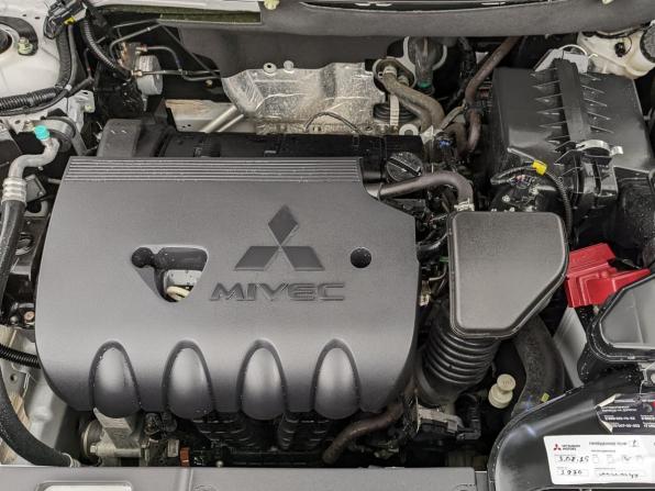 Mitsubishi Outlander III Рестайлинг 3 с пробегом 2022 года, цена 2 845 000 рублей, 3869 км, внедорожник, Автокод Объявления
