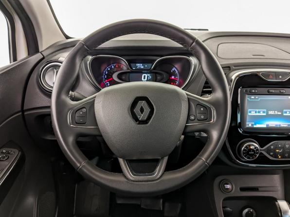 Renault Kaptur I с пробегом 2019 года, цена 1 745 000 рублей, 59833 км, внедорожник, Автокод Объявления