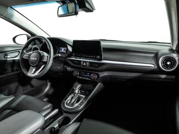 Kia K3 II Рестайлинг с пробегом 2021 года, цена 2 249 777 рублей, 31917 км, седан, Автокод Объявления
