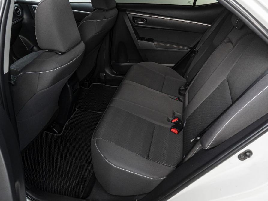 Toyota Corolla XI (E160 E170 E180) Рестайлинг 1 Тюмень  - изображение 14