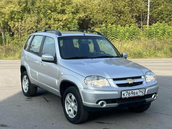 Chevrolet Niva I Рестайлинг с пробегом 2012 года, цена 535 000 рублей, 128600 км, внедорожник, Автокод Объявления