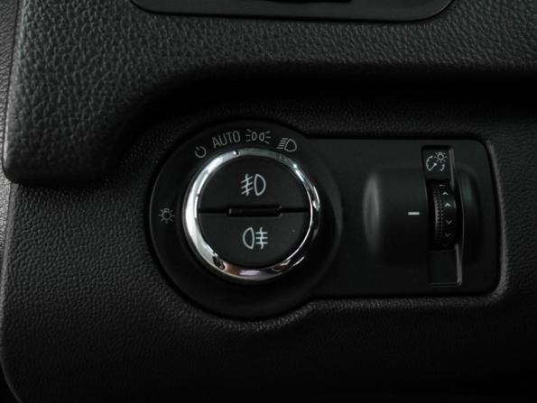 Opel Insignia I Рестайлинг с пробегом 2013 года, цена 1 199 000 рублей, 181637 км, седан, Автокод Объявления