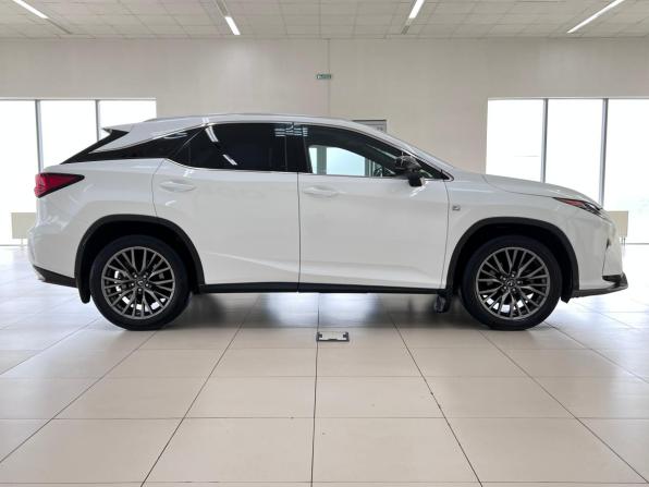 Lexus RX IV с пробегом 2017 года, цена 3 850 000 рублей, 185923 км, внедорожник, Автокод Объявления