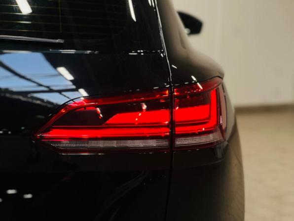 Volkswagen Touareg III с пробегом 2020 года, цена 4 899 000 рублей, 90000 км, внедорожник, Автокод Объявления