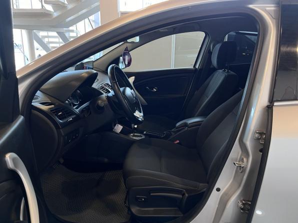Renault Fluence I с пробегом 2010 года, цена 595 000 рублей, 201508 км, седан, Автокод Объявления