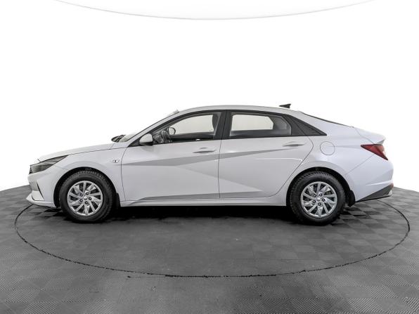 Hyundai Elantra VII (CN7) с пробегом 2022 года, цена 1 810 000 рублей, 70157 км, седан, Автокод Объявления
