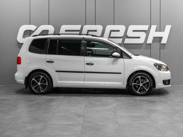 Volkswagen Touran I Рестайлинг 2 с пробегом 2012 года, цена 799 000 рублей, 266935 км, компактвэн, Автокод Объявления