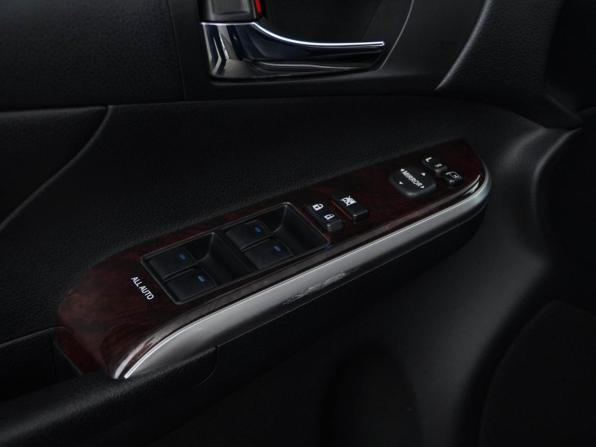 Toyota Camry VII (XV50) Рестайлинг с пробегом 2014 года, цена 1 977 077 рублей, 153175 км, седан, Автокод Объявления