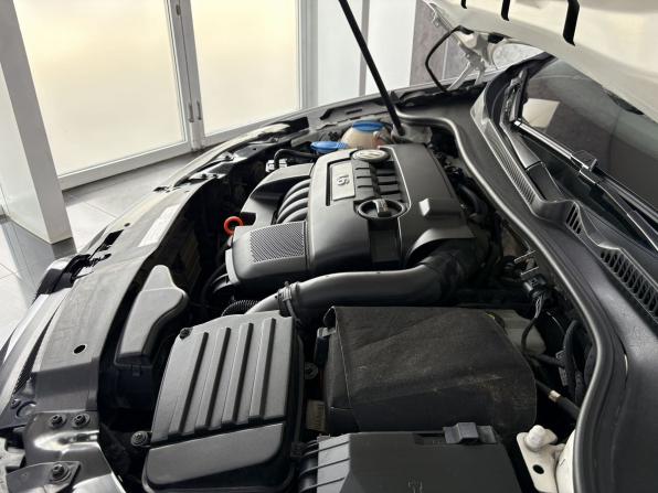 Volkswagen Golf VI с пробегом 2010 года, цена 865 000 рублей, 222727 км, хэтчбек, Автокод Объявления