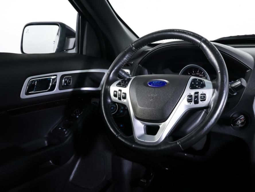 Ford Explorer V Москва  - изображение 14