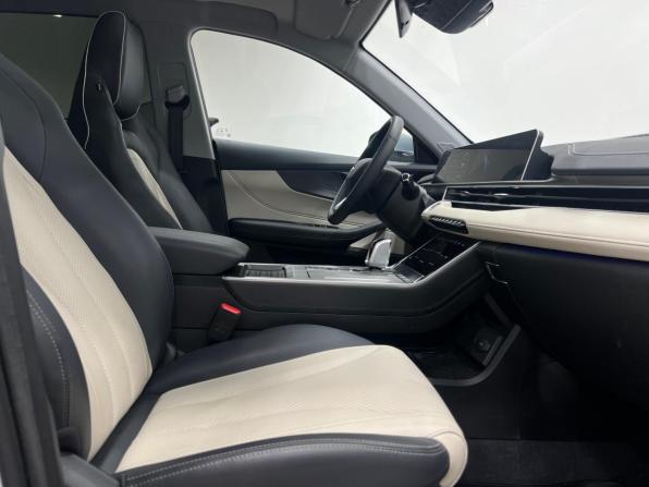 Chery Tiggo 4 Pro I Рестайлинг с пробегом 2024 года, цена 1 999 000 рублей, 10651 км, внедорожник, Автокод Объявления