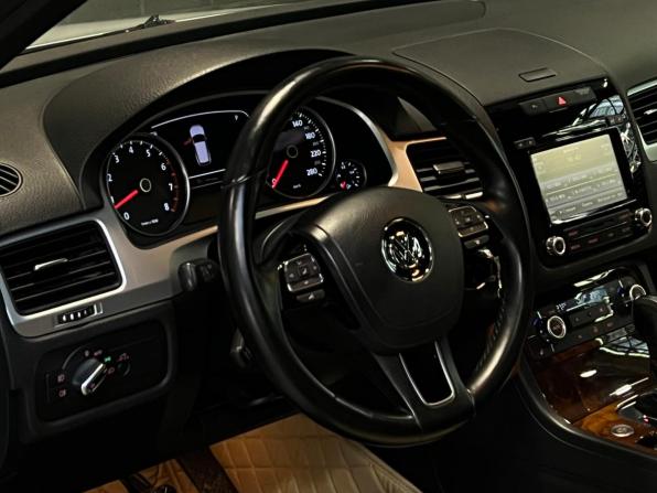 Volkswagen Touareg II с пробегом 2012 года, цена 2 160 000 рублей, 208771 км, внедорожник, Автокод Объявления