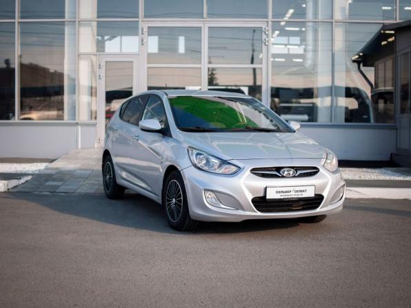 Hyundai Solaris I с пробегом 2013 года, цена 700 000 рублей, 179470 км, хэтчбек, Автокод Объявления