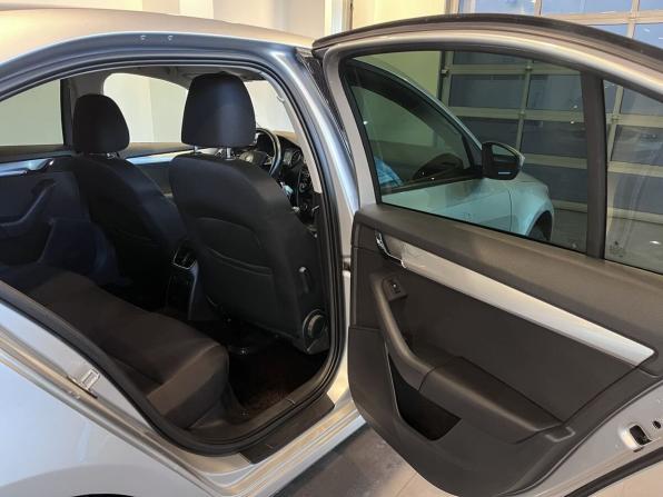 Skoda Octavia III (A7) с пробегом 2013 года, цена 1 300 000 рублей, 241465 км, лифтбек, Автокод Объявления