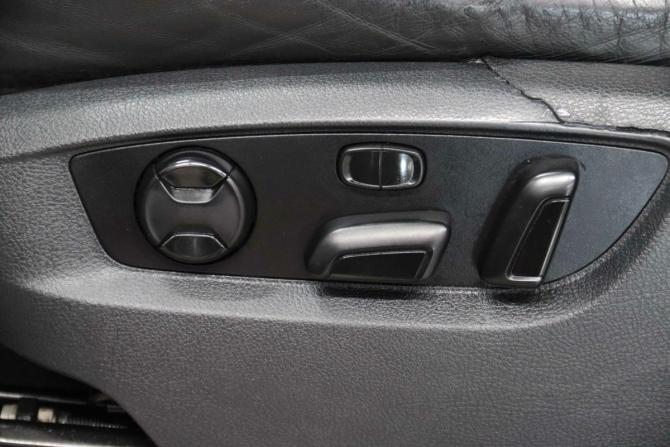 Volkswagen Touareg II с пробегом 2011 года, цена 1 585 850 рублей, 334895 км, внедорожник, Автокод Объявления