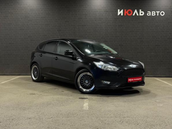Ford Focus III Рестайлинг с пробегом 2016 года, цена 840 000 рублей, 235042 км, хэтчбек, Автокод Объявления