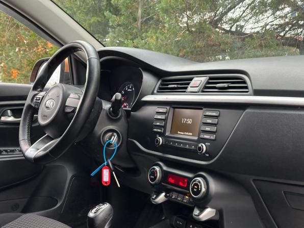 Kia Rio IV с пробегом 2017 года, цена 1 080 000 рублей, 103866 км, седан, Автокод Объявления