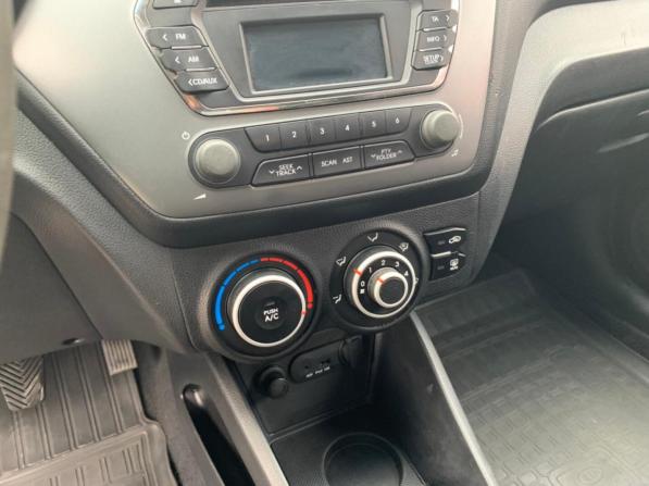 Kia Rio III с пробегом 2013 года, цена 610 000 рублей, 170000 км, седан, Автокод Объявления