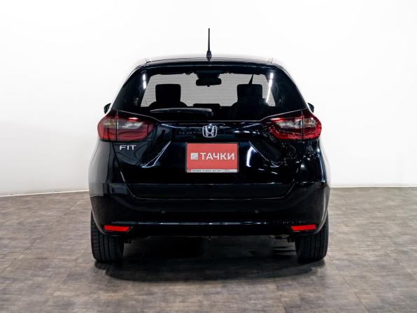 Honda Fit IV с пробегом 2022 года, цена 1 335 000 рублей, 79803 км, хэтчбек, Автокод Объявления