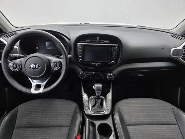 Kia Soul III с пробегом 2020 года, цена 2 100 000 рублей, 65616 км, хэтчбек, Автокод Объявления