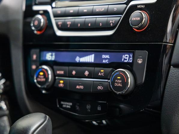 Nissan Qashqai II Рестайлинг с пробегом 2019 года, цена 1 598 000 рублей, 61191 км, внедорожник, Автокод Объявления