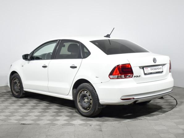 Volkswagen Polo V Рестайлинг с пробегом 2017 года, цена 783 000 рублей, 180279 км, седан, Автокод Объявления